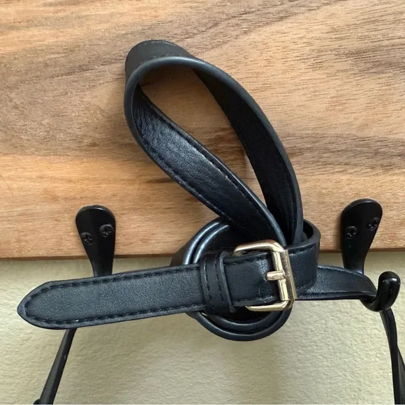 Margo New York Black soft Leather Shoulder Bag - Picture 2 of 11